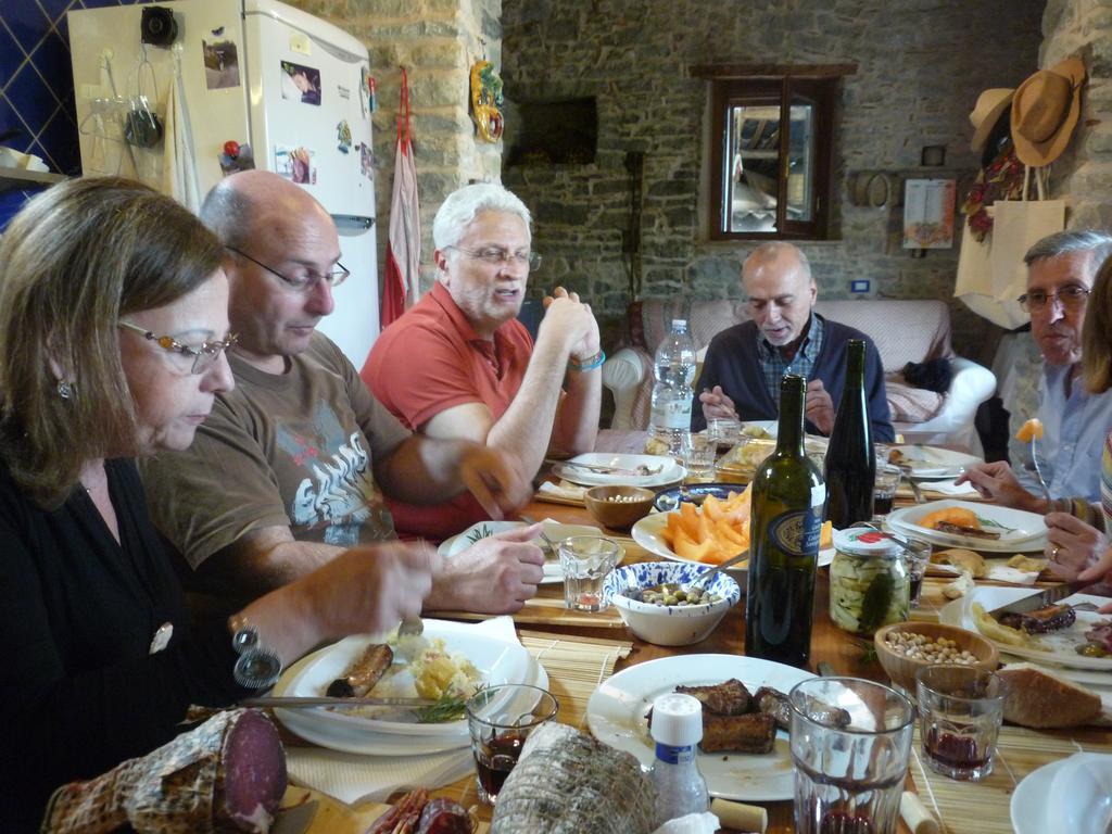 לינה וארוחת בוקר San Pantaleone Rocca Del Vento מראה חיצוני תמונה