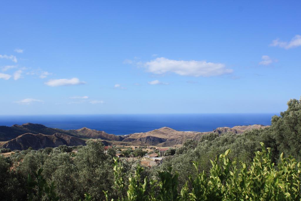 לינה וארוחת בוקר San Pantaleone Rocca Del Vento מראה חיצוני תמונה